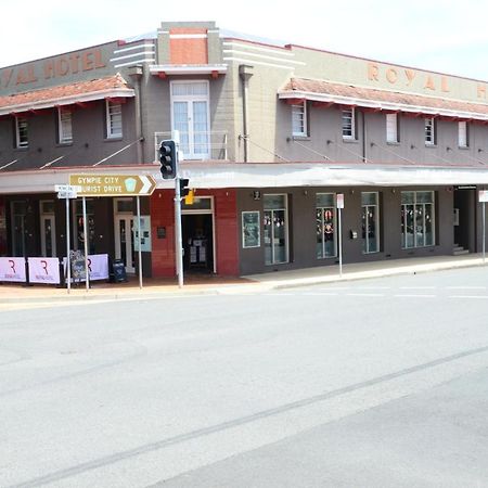 Royal Hotel Gympie Luaran gambar