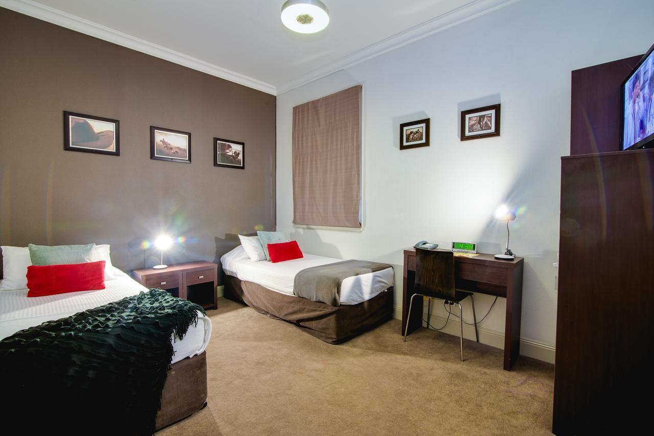 Royal Hotel Gympie Luaran gambar
